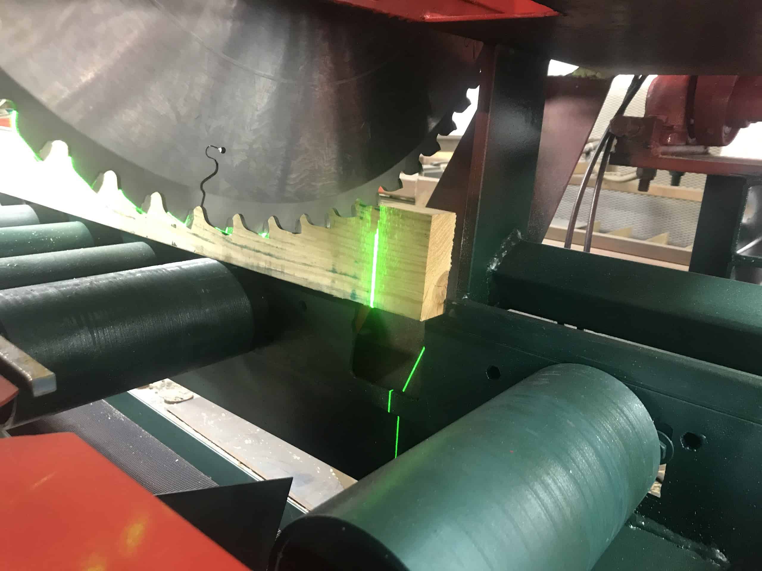 Optional Laser Marker on Chain Bar Cutter