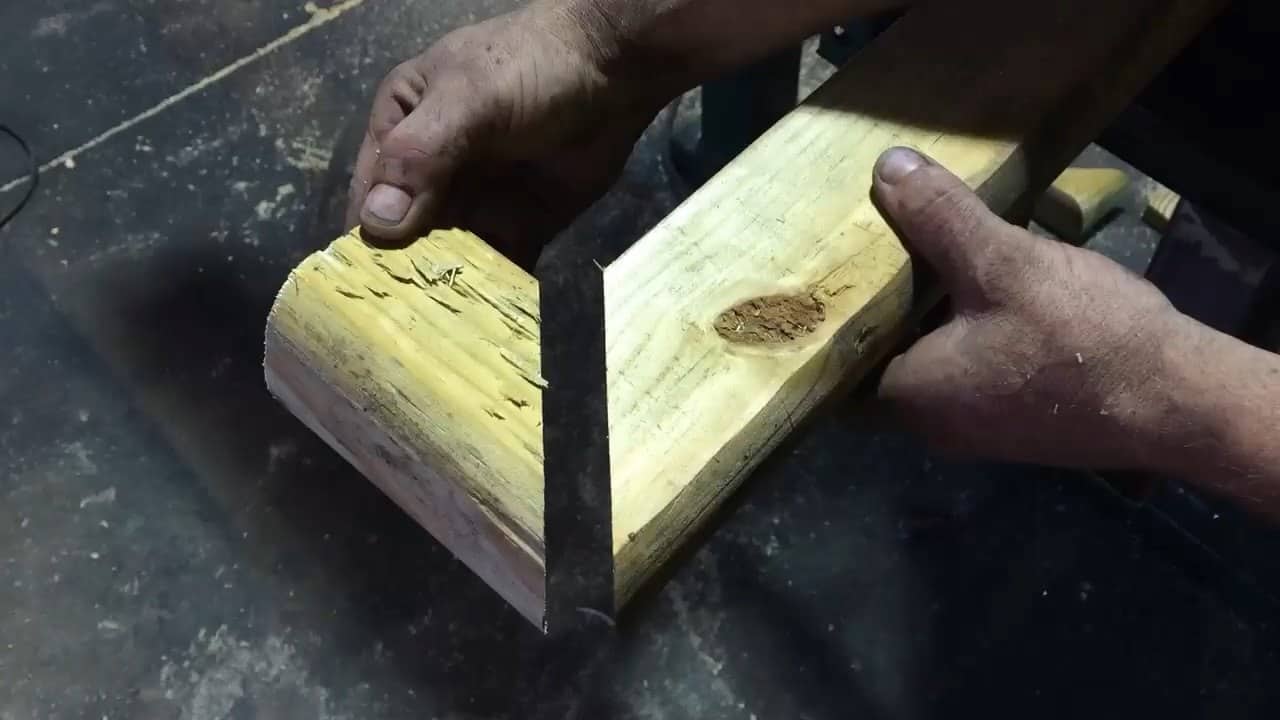 Pivot Head Chop Saw detail