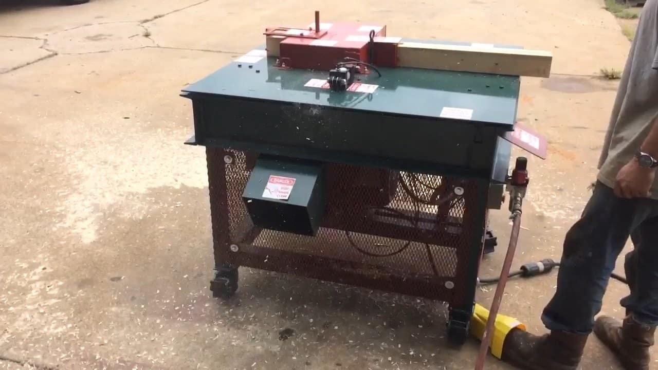 Single Head Notcher side view